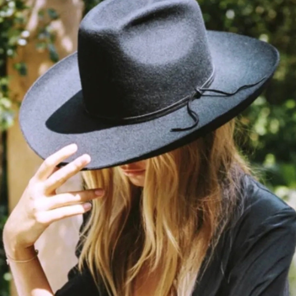 *Rare* Lack of Colour Hat “The Goldfinger”